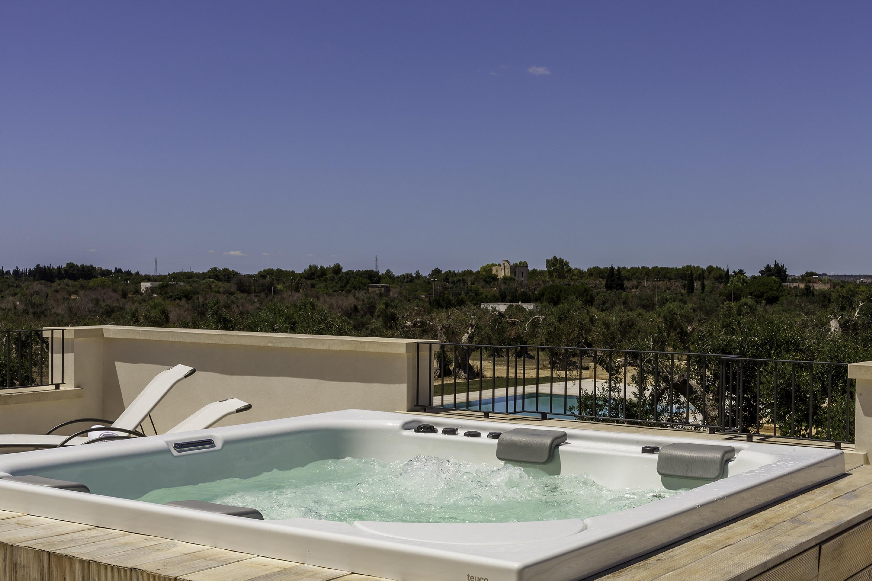 Tenuta Monticelli Bio Relais Алецио Екстериор снимка
