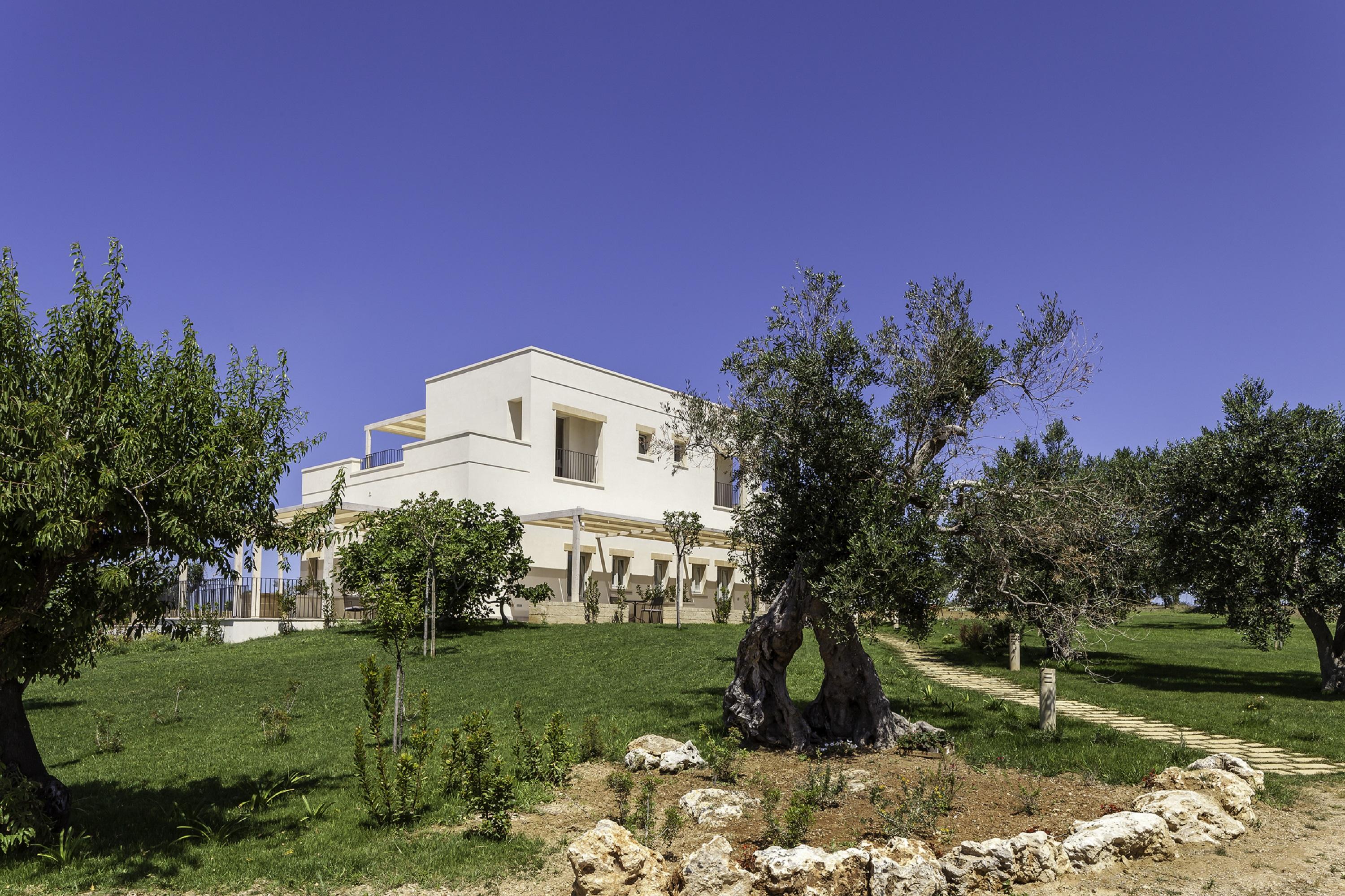 Tenuta Monticelli Bio Relais Алецио Екстериор снимка